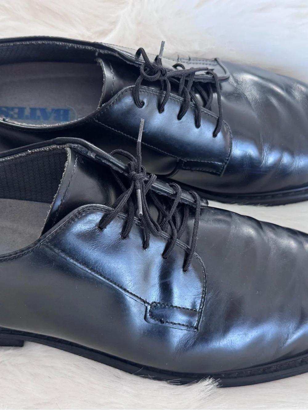Bates Black Men's Lace-Up Derby Oxfords